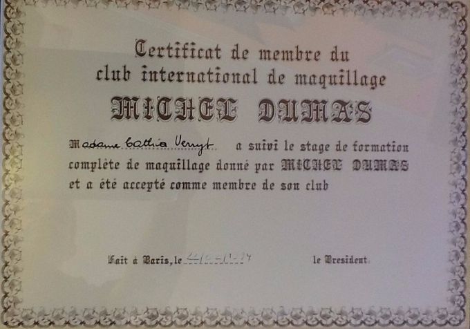 Certificat formation maquillage Michel Dumas - Paris, France